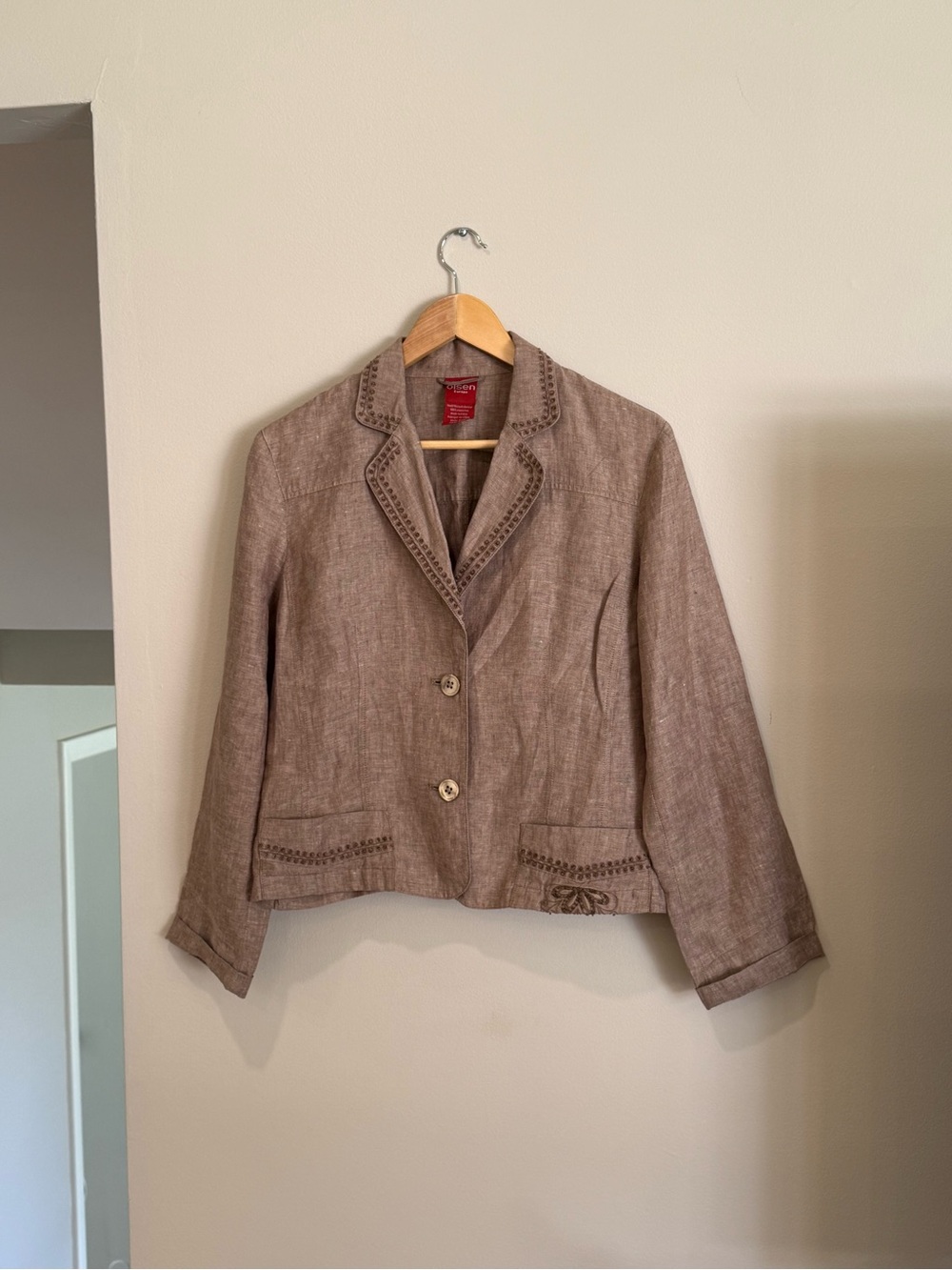 Tailored Brown Women’s Blazer Jacket